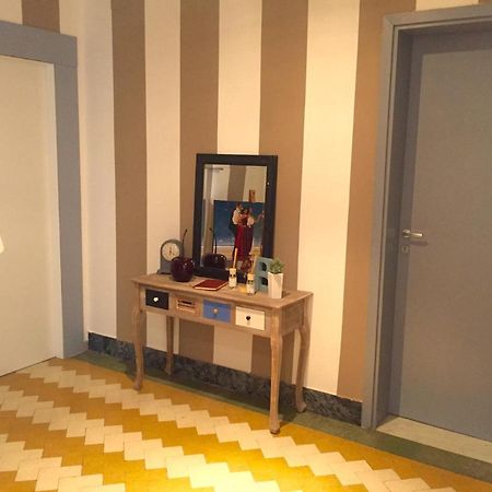 Aweshomeitaly - Bay Windows Apartment La Spezia Esterno foto