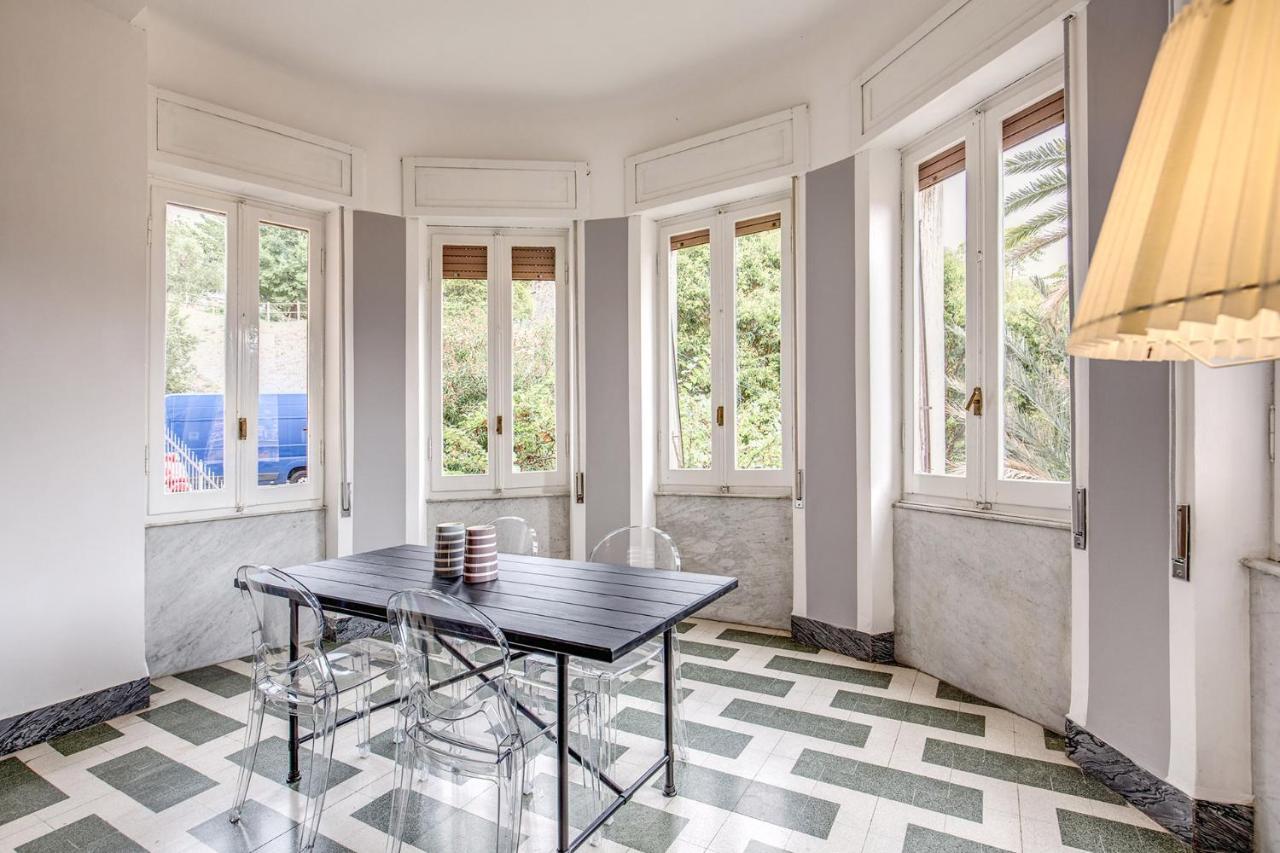 Aweshomeitaly - Bay Windows Apartment La Spezia Esterno foto