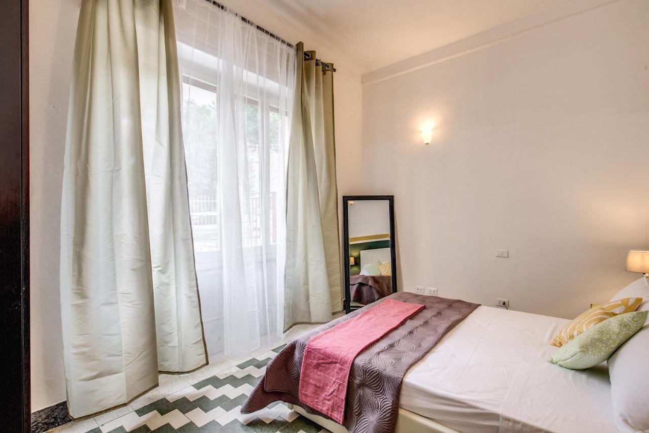 Aweshomeitaly - Bay Windows Apartment La Spezia Esterno foto